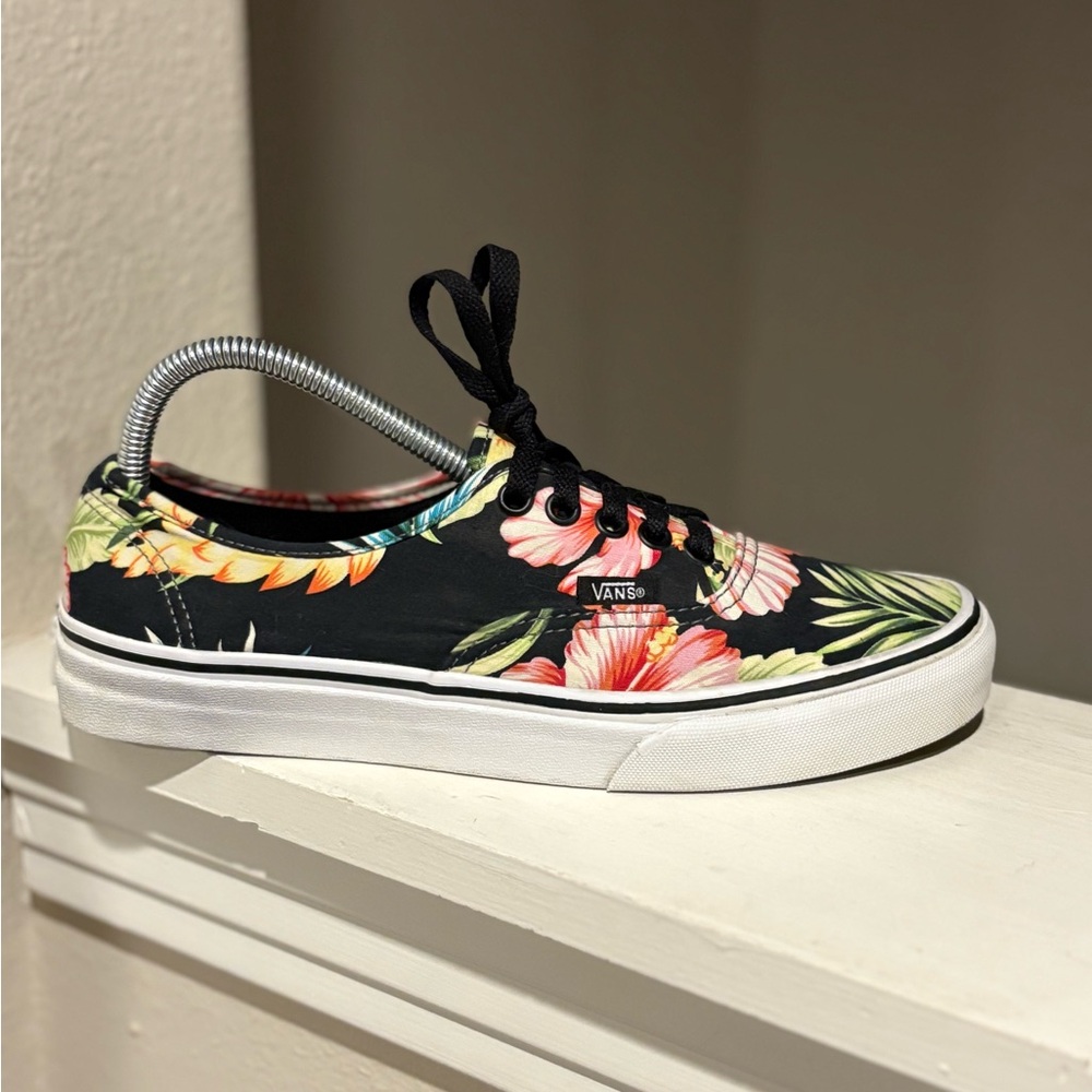 VANS Off The Wall Hawaiian/Tropical Floral Canvas Shoes Women’s Size 9 Men’s 7.5 - Picture 2 of 9